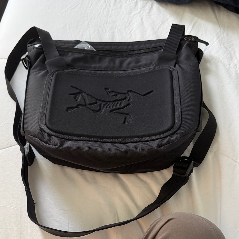 Arc'teryx Black Crossbody Bag